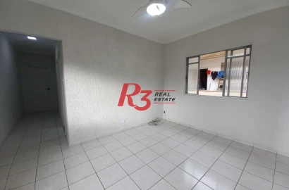 Apartamento com 2 dormitórios à venda, 70 m² por R$ 280.000,00 - Gonzaga - Santos/SP