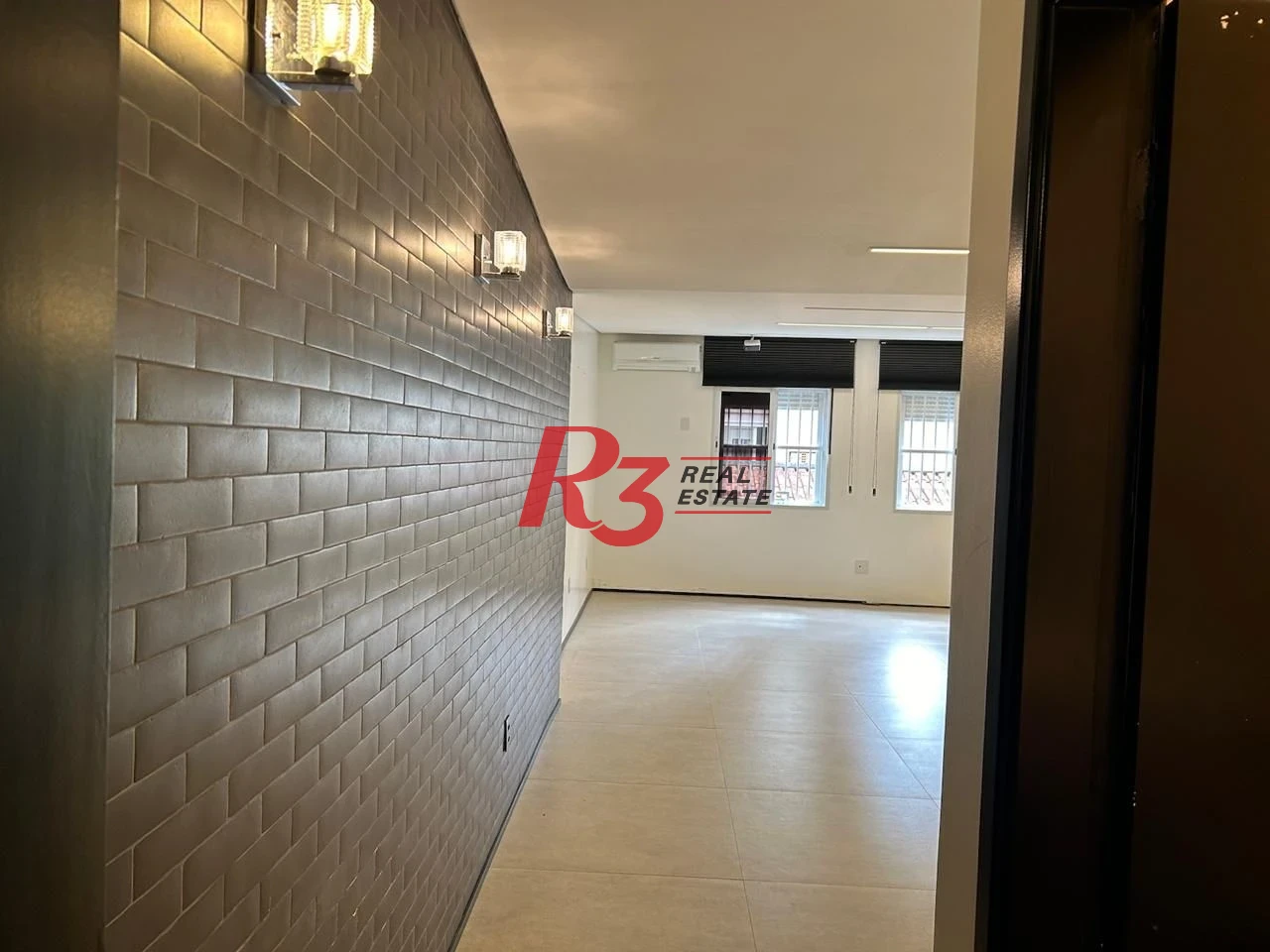Sala para alugar, 50 m² por R$ 4.000,01/mês - Gonzaga - Santos/SP