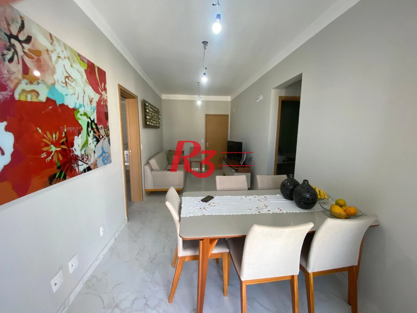 Apartamento com 2 dormitórios à venda, 87 m² por R$ 1.380.000,00 - Gonzaga - Santos/SP