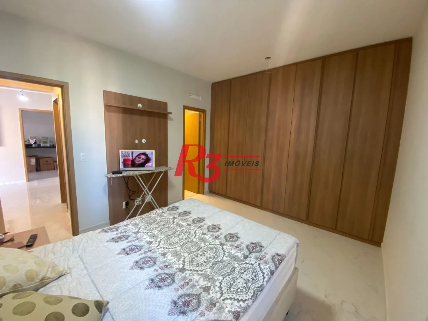 Apartamento com 2 dormitórios à venda, 87 m² por R$ 1.380.000,00 - Gonzaga - Santos/SP