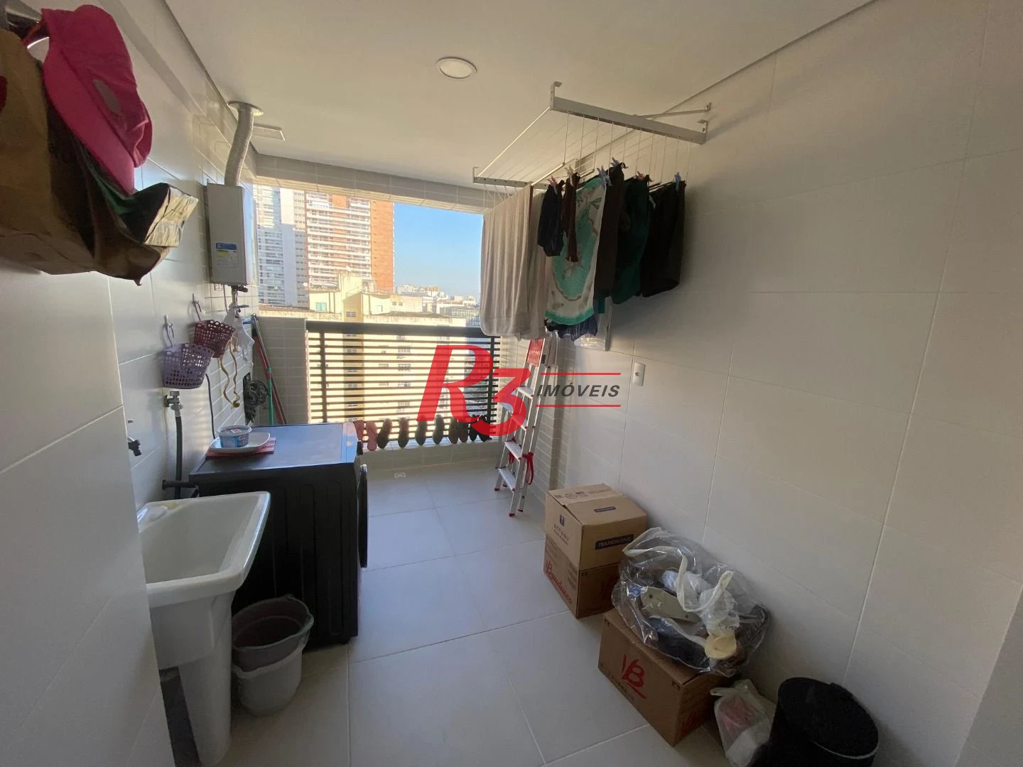 Apartamento com 2 dormitórios à venda, 87 m² por R$ 1.380.000,00 - Gonzaga - Santos/SP