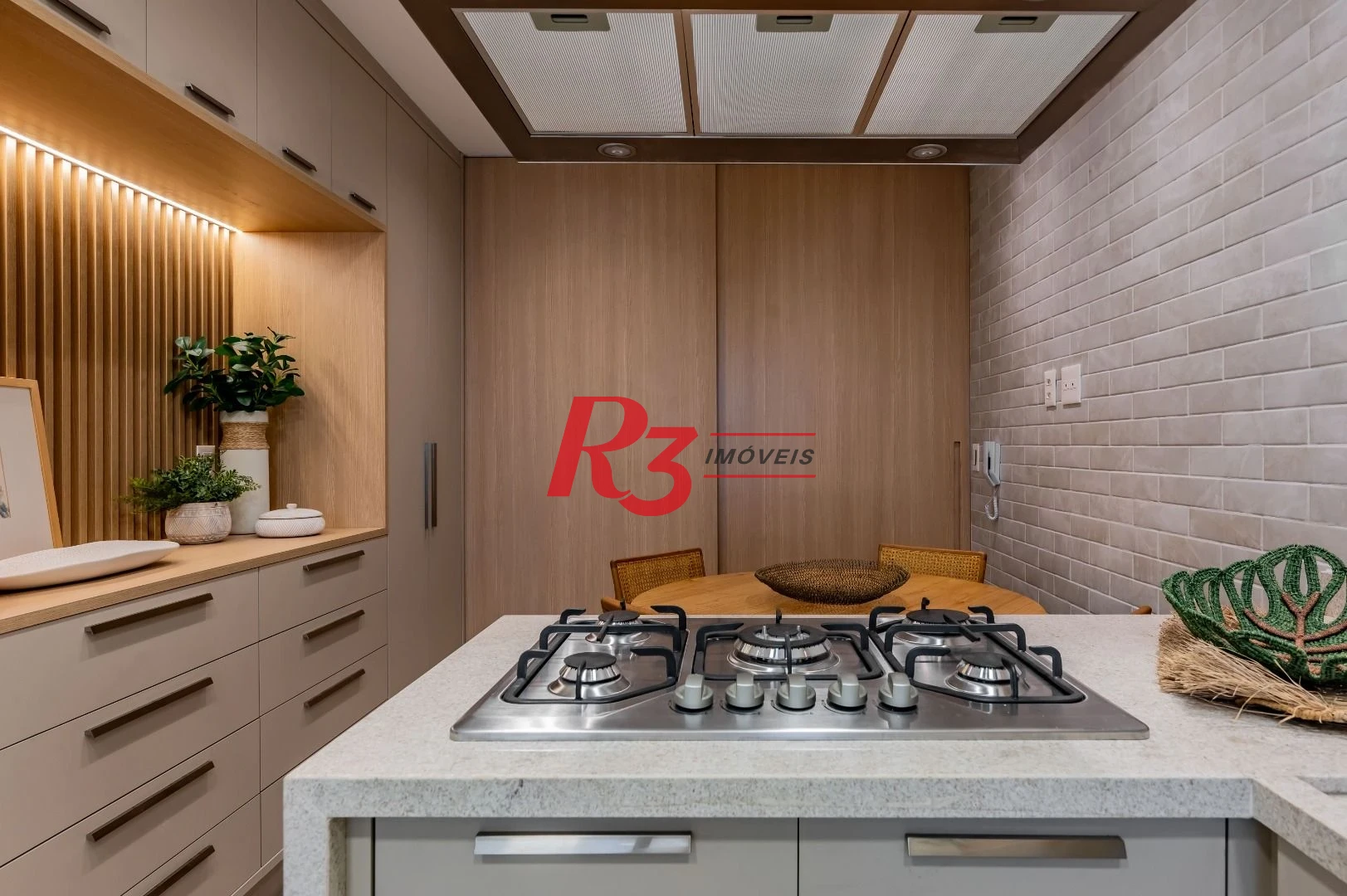Apartamento à venda, 185 m² por R$ 1.850.000,00 - Gonzaga - Santos/SP