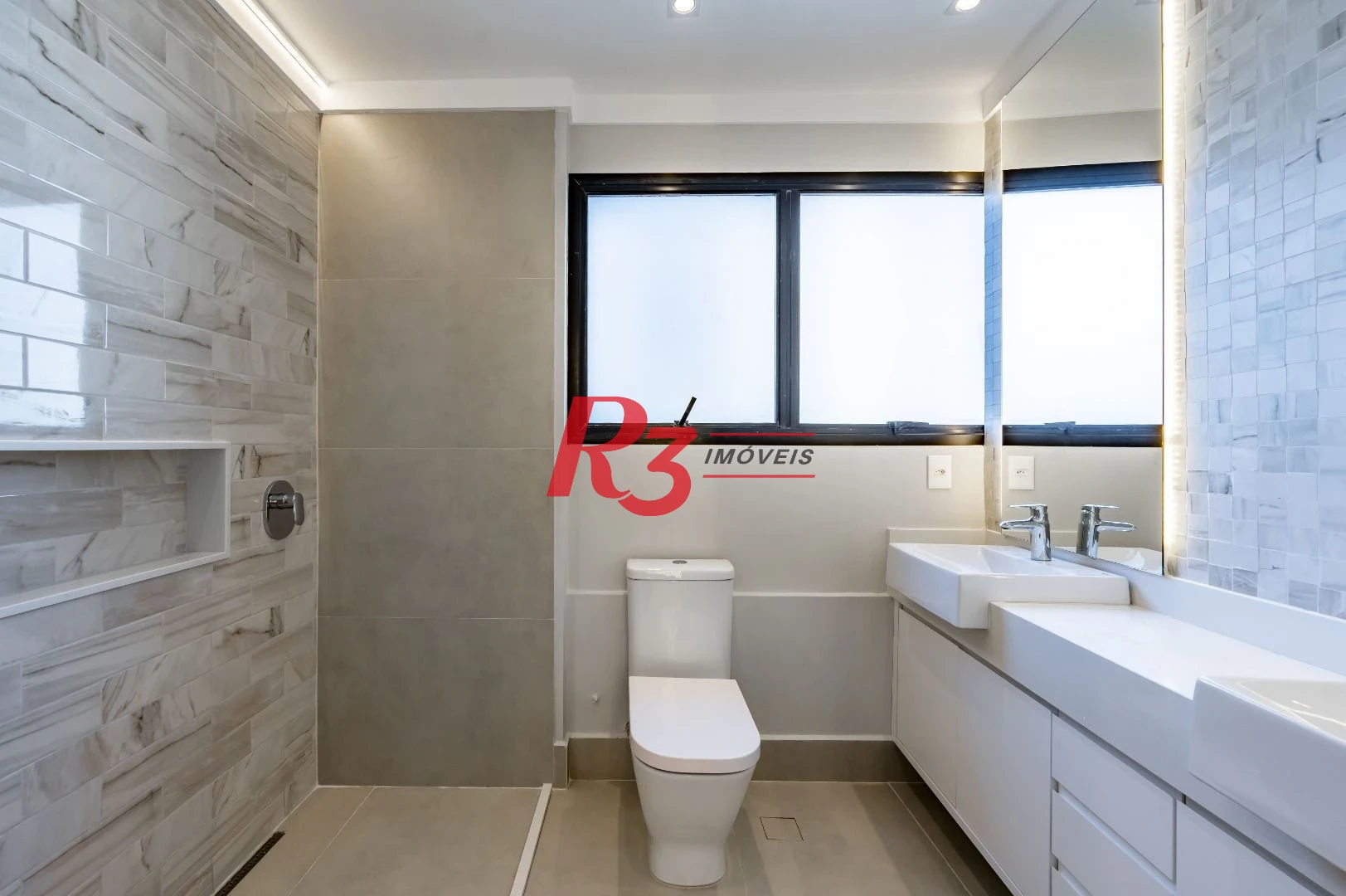 Apartamento à venda, 185 m² por R$ 1.850.000,00 - Gonzaga - Santos/SP