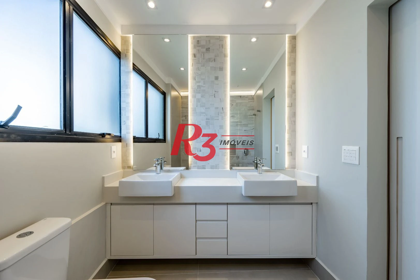 Apartamento à venda, 185 m² por R$ 1.850.000,00 - Gonzaga - Santos/SP
