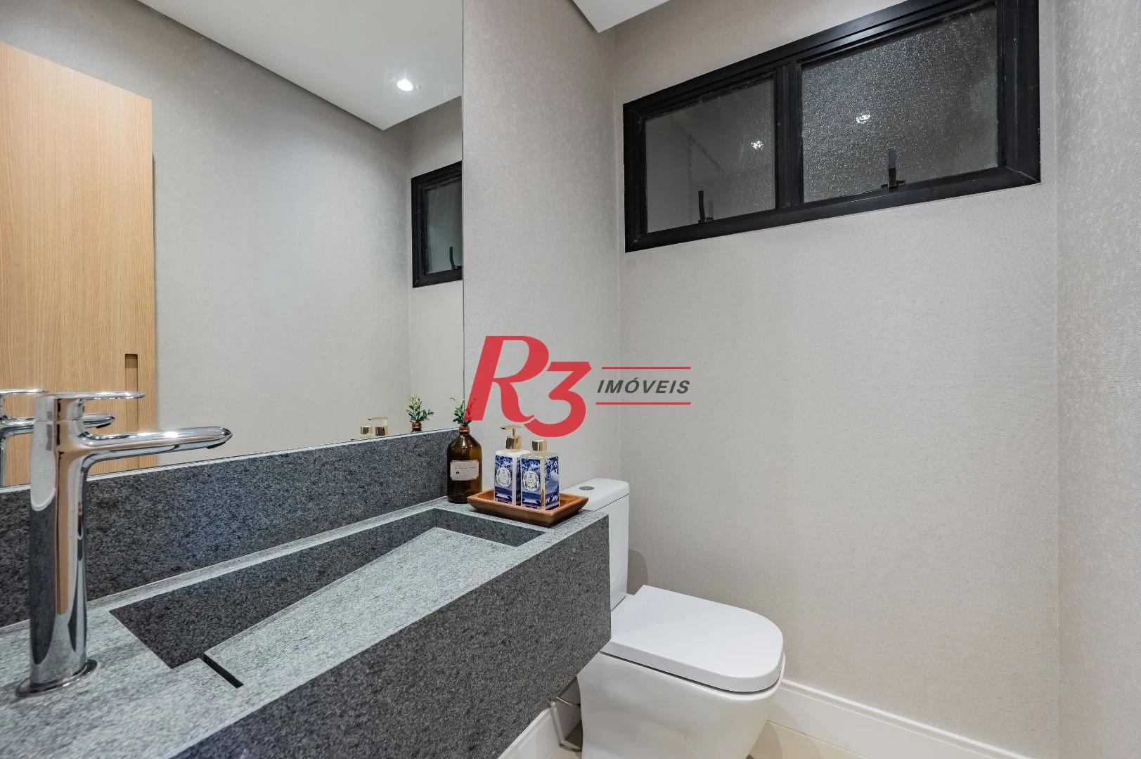 Apartamento à venda, 185 m² por R$ 1.850.000,00 - Gonzaga - Santos/SP