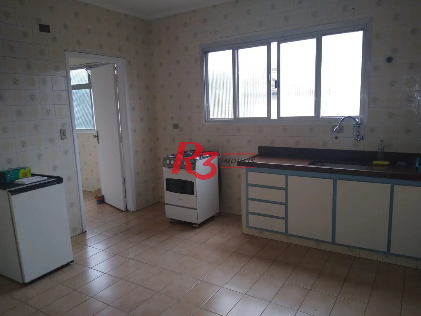 Apartamento com 2 dormitórios à venda, 105 m² por R$ 532.000,00 - Embaré - Santos/SP
