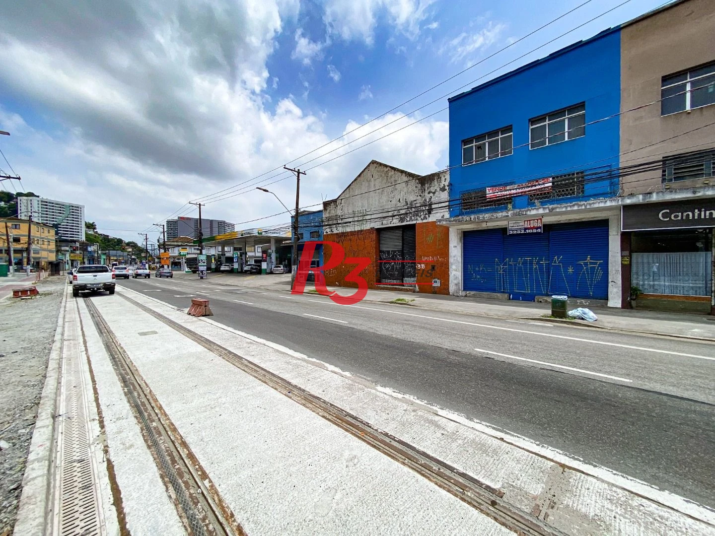 Prédio, 555 m² - venda por R$ 1.750.000,00 ou aluguel por R$ 10.000,00/mês - Valongo - Santos/SP