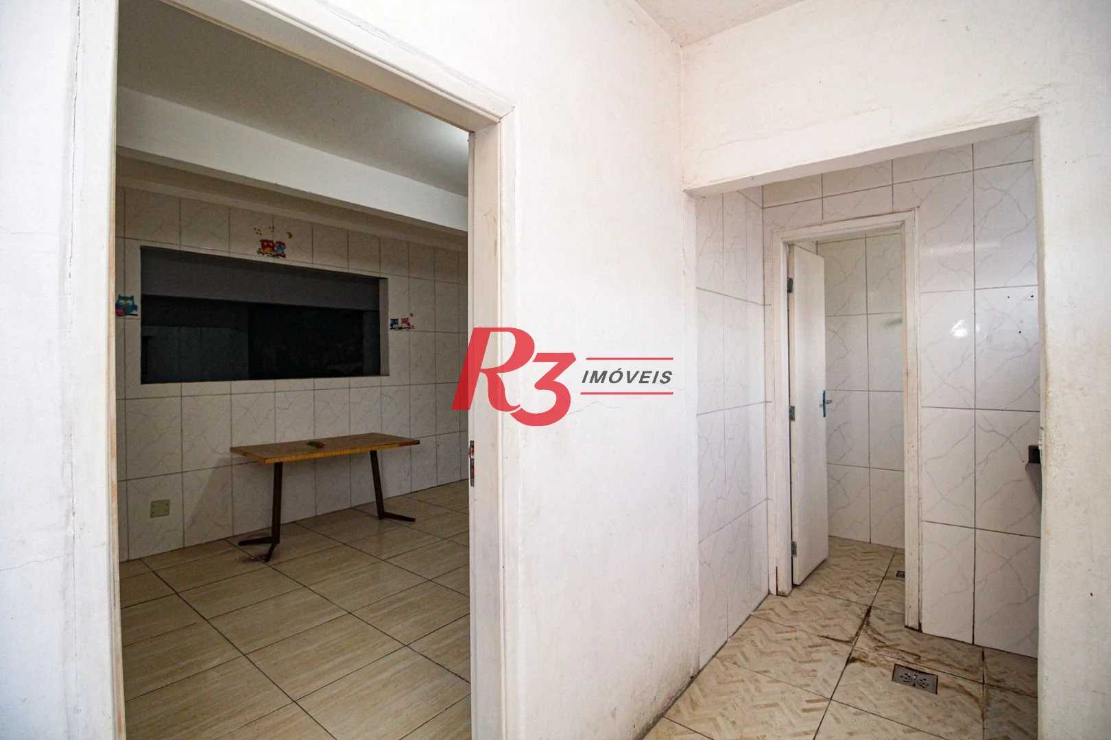 Prédio, 555 m² - venda por R$ 1.750.000,00 ou aluguel por R$ 10.000,00/mês - Valongo - Santos/SP