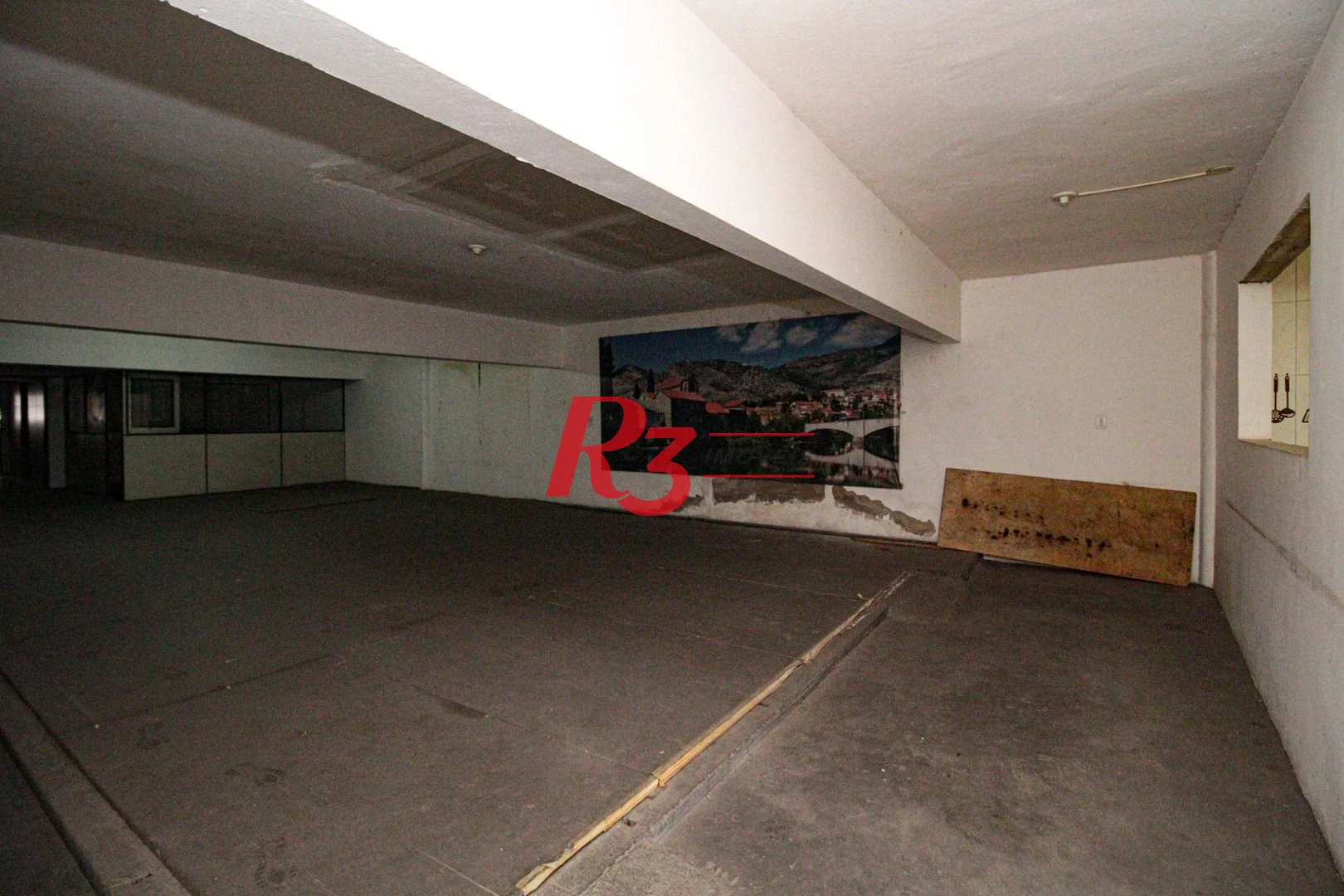 Prédio, 555 m² - venda por R$ 1.750.000,00 ou aluguel por R$ 10.000,00/mês - Valongo - Santos/SP