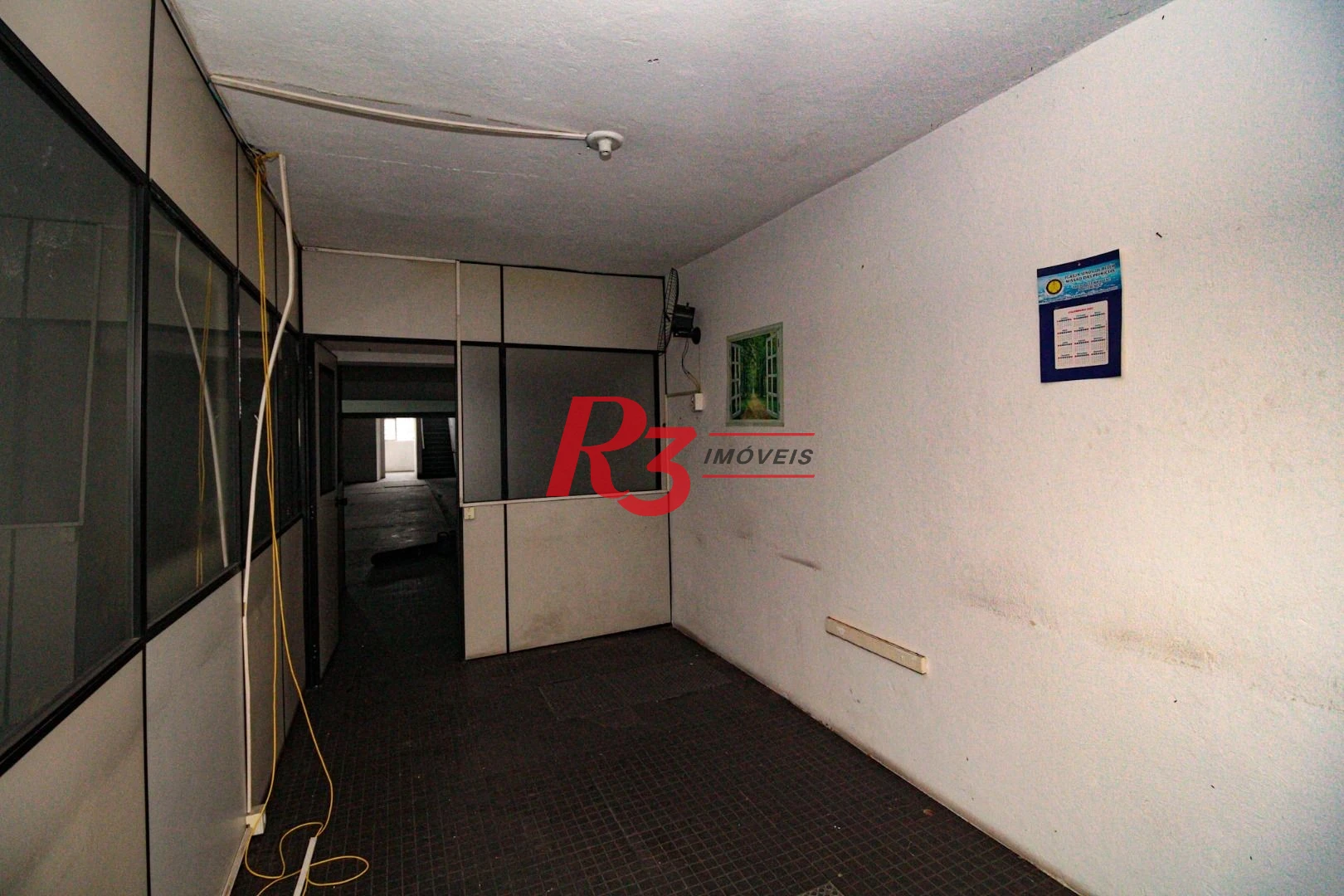 Prédio, 555 m² - venda por R$ 1.750.000,00 ou aluguel por R$ 10.000,00/mês - Valongo - Santos/SP