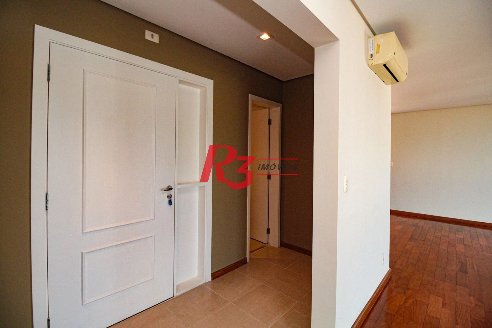 Apartamento com 3 dormitórios para alugar, 198 m² por R$ 19.500,02/mês - Embaré - Santos/SP