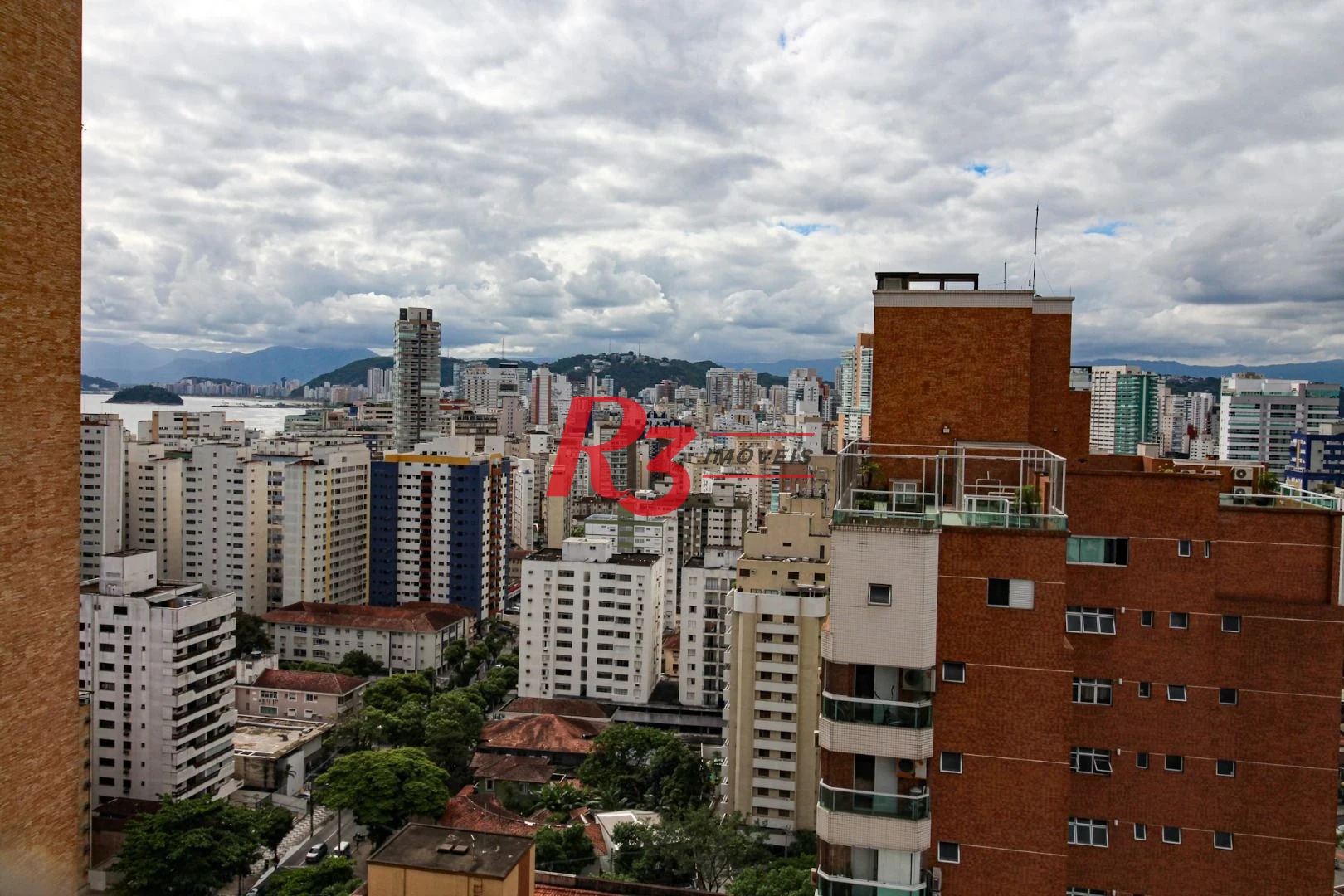 Apartamento com 3 dormitórios para alugar, 198 m² por R$ 19.500,02/mês - Embaré - Santos/SP