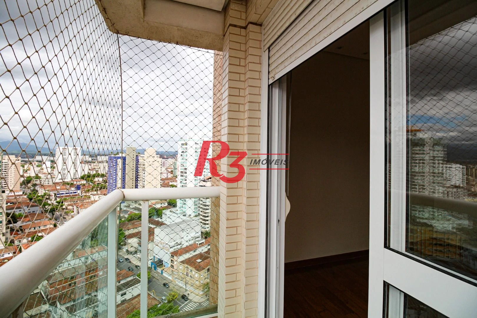 Apartamento com 3 dormitórios para alugar, 198 m² por R$ 19.500,02/mês - Embaré - Santos/SP