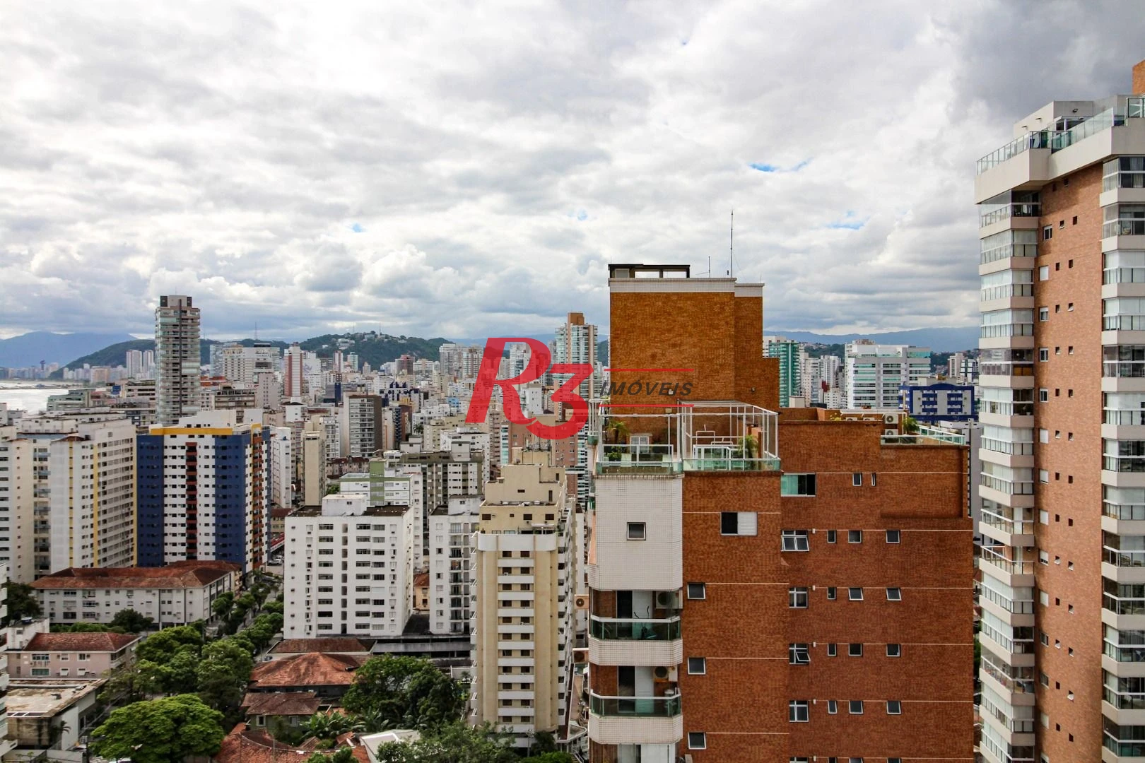 Apartamento com 3 dormitórios para alugar, 198 m² por R$ 19.500,02/mês - Embaré - Santos/SP