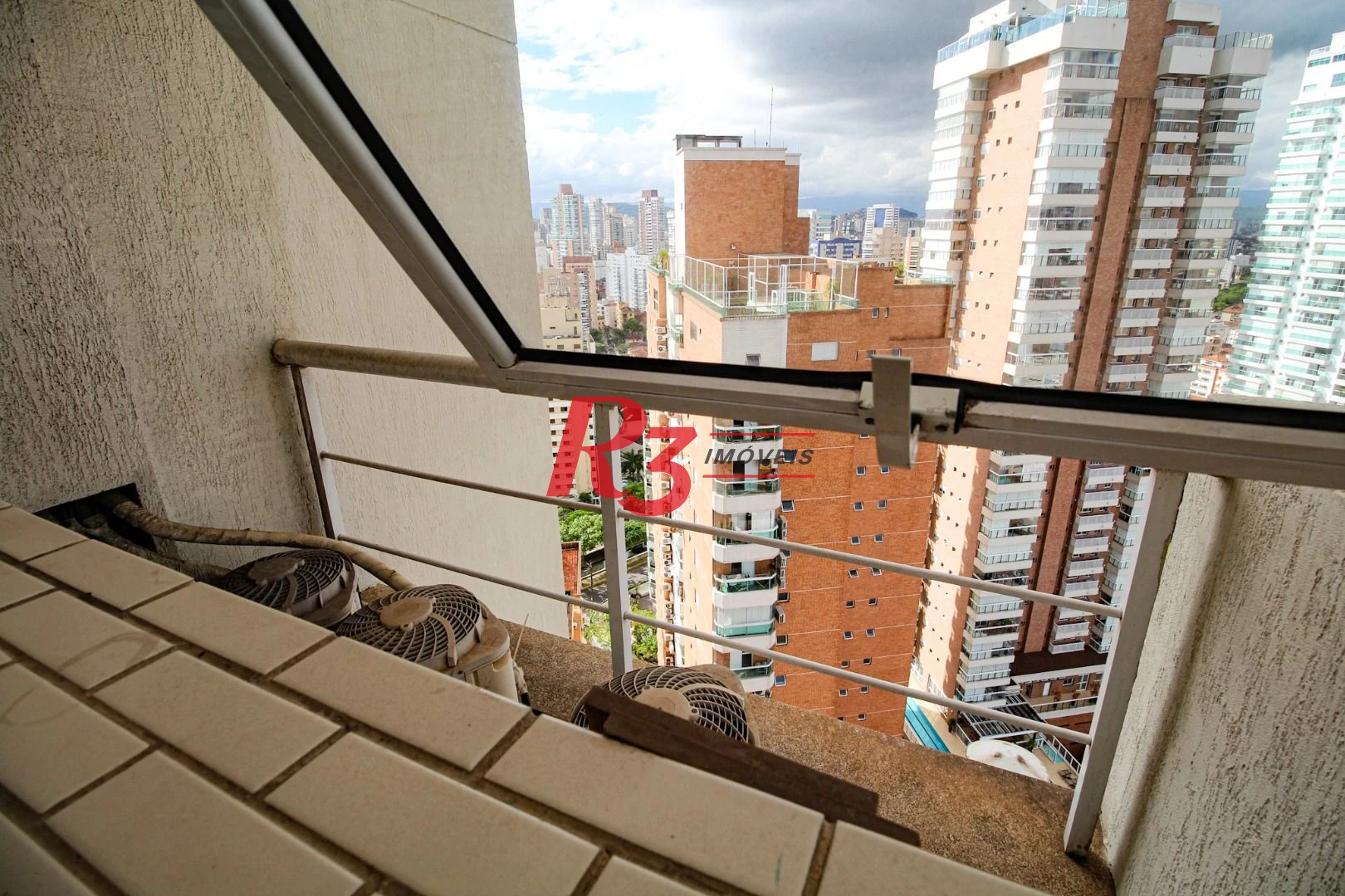 Apartamento com 3 dormitórios para alugar, 198 m² por R$ 19.500,02/mês - Embaré - Santos/SP
