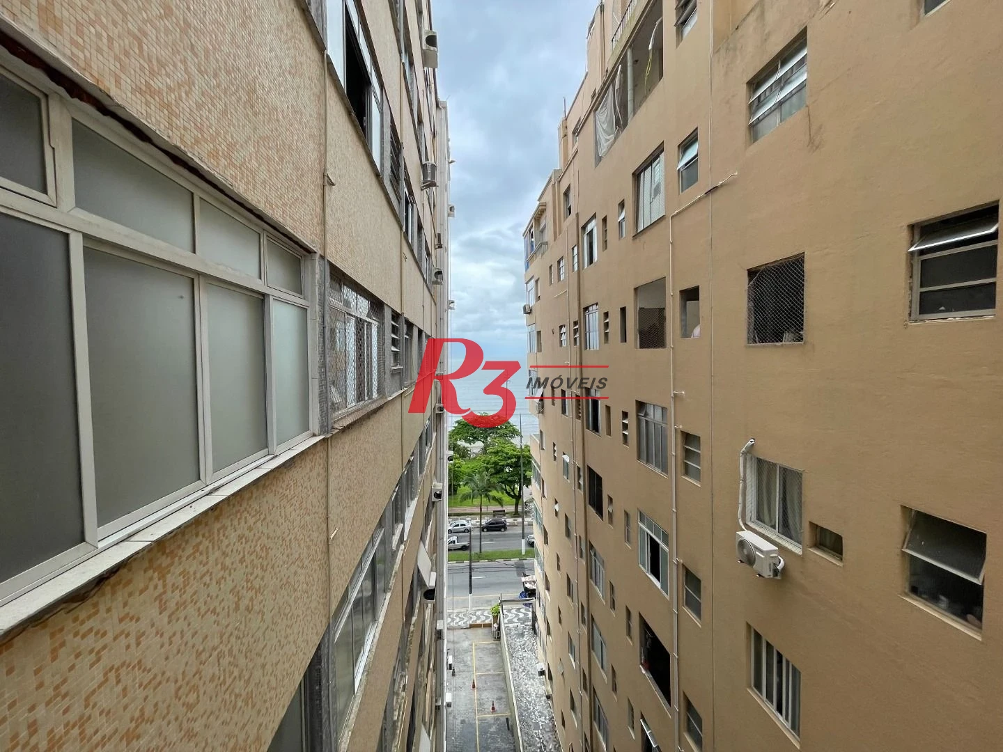 Apartamento com 1 dormitório à venda, 54 m² por R$ 320.000,00 - Embaré - Santos/SP