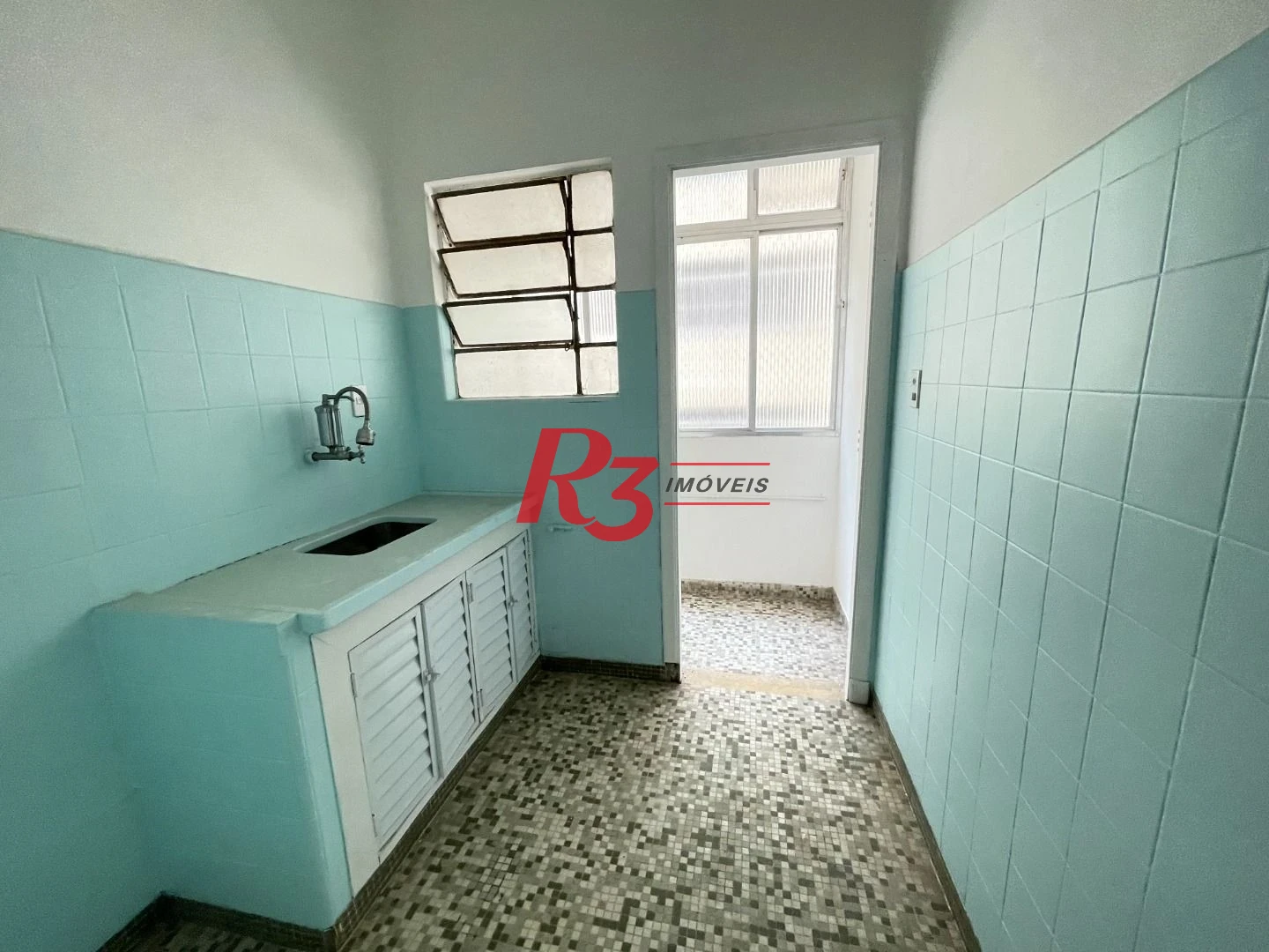 Apartamento com 1 dormitório à venda, 54 m² por R$ 320.000,00 - Embaré - Santos/SP
