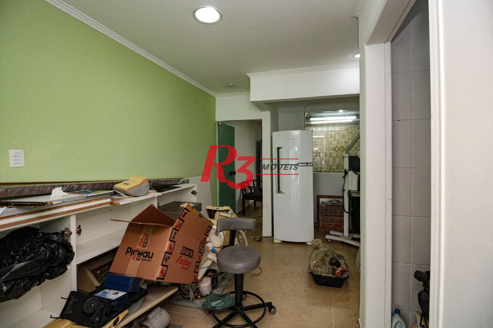 Sobrado com 3 dormitórios à venda, 220 m² por R$ 1.200.000,00 - Encruzilhada - Santos/SP