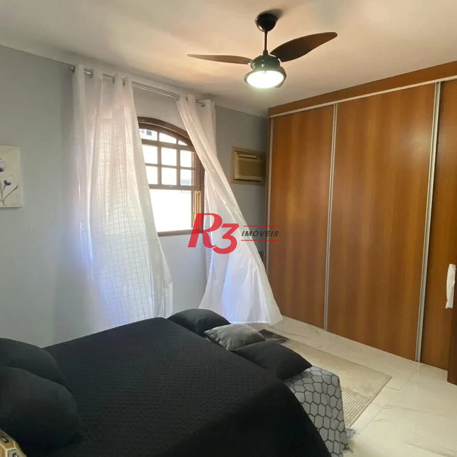 Sobrado à venda, 220 m² por R$ 1.500.000,00 - Boqueirão - Santos/SP