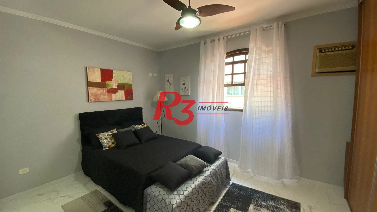 Sobrado à venda, 220 m² por R$ 1.500.000,00 - Boqueirão - Santos/SP