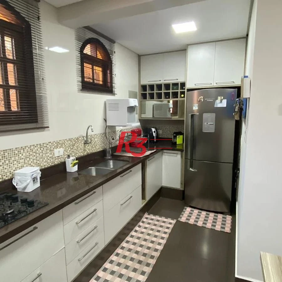 Sobrado à venda, 220 m² por R$ 1.500.000,00 - Boqueirão - Santos/SP