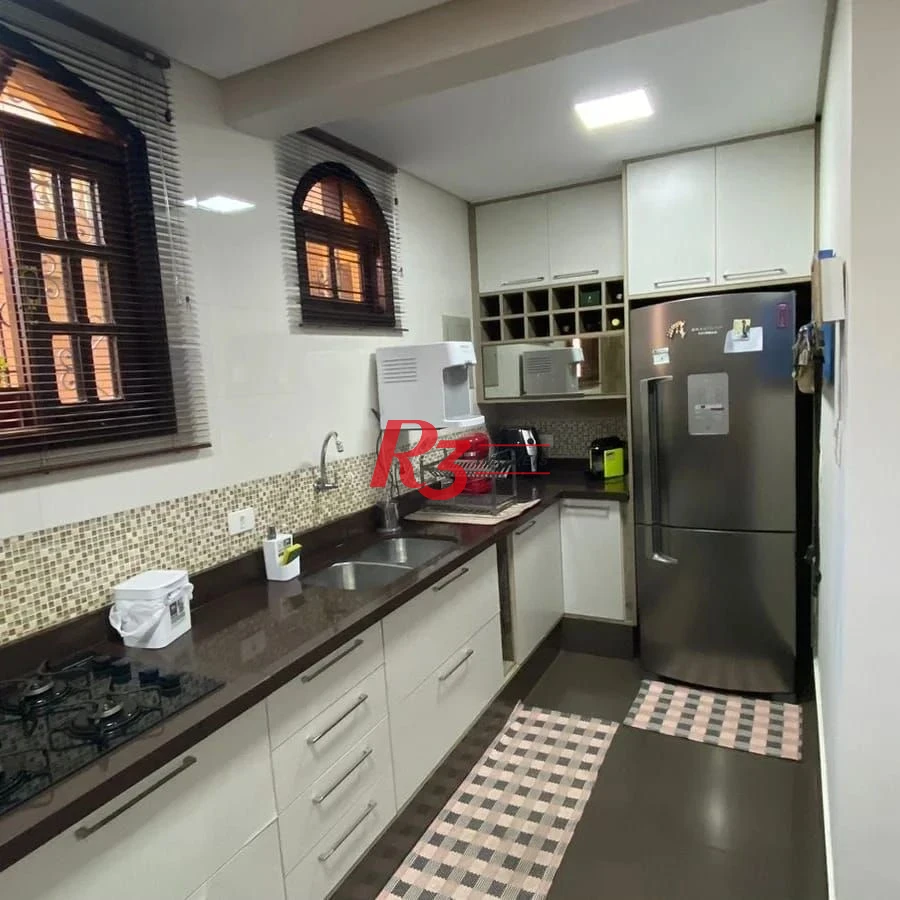 Sobrado à venda, 220 m² por R$ 1.500.000,00 - Boqueirão - Santos/SP