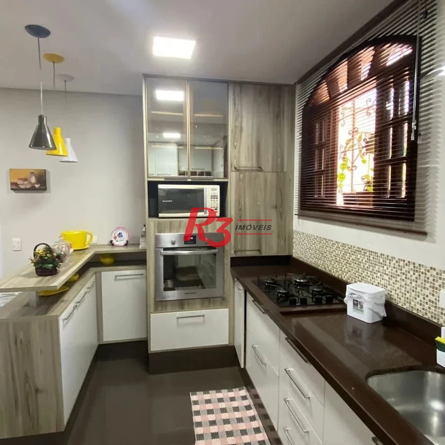 Sobrado à venda, 220 m² por R$ 1.500.000,00 - Boqueirão - Santos/SP
