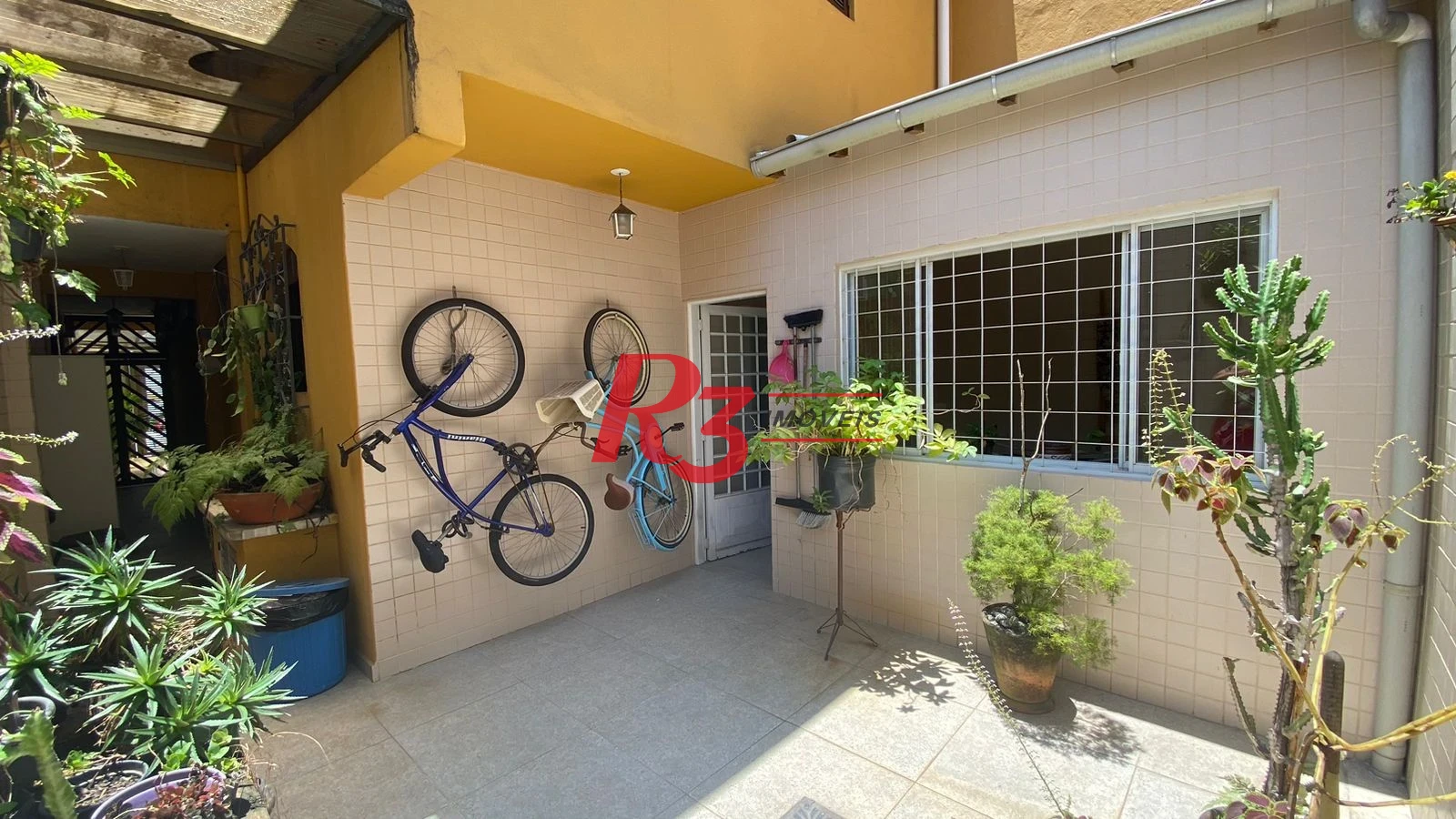 Sobrado à venda, 220 m² por R$ 1.500.000,00 - Boqueirão - Santos/SP