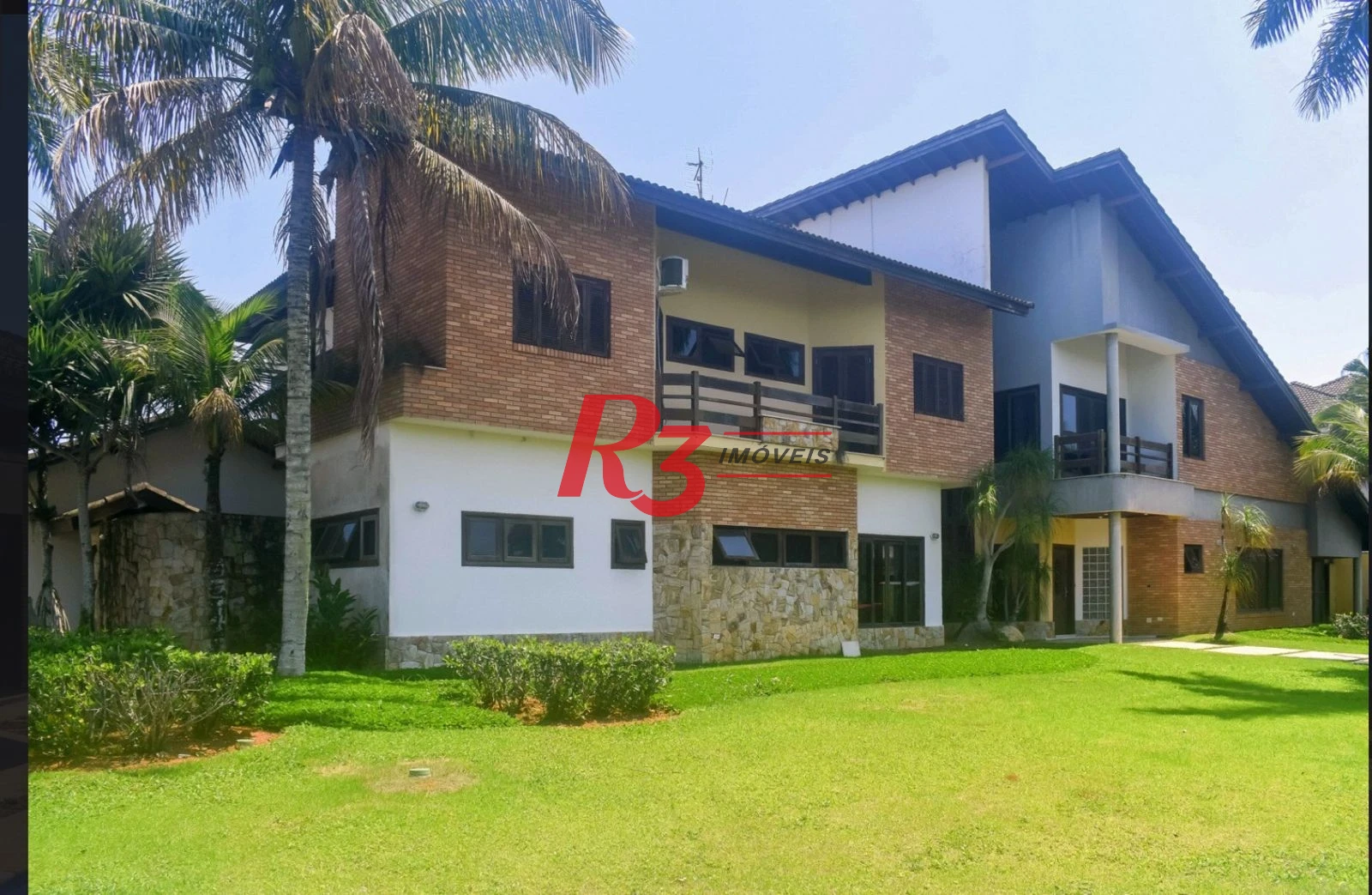 Casa com 7 dormitórios à venda, 778 m² por R$ 4.900.000,00 - Acapulco - Guarujá/SP