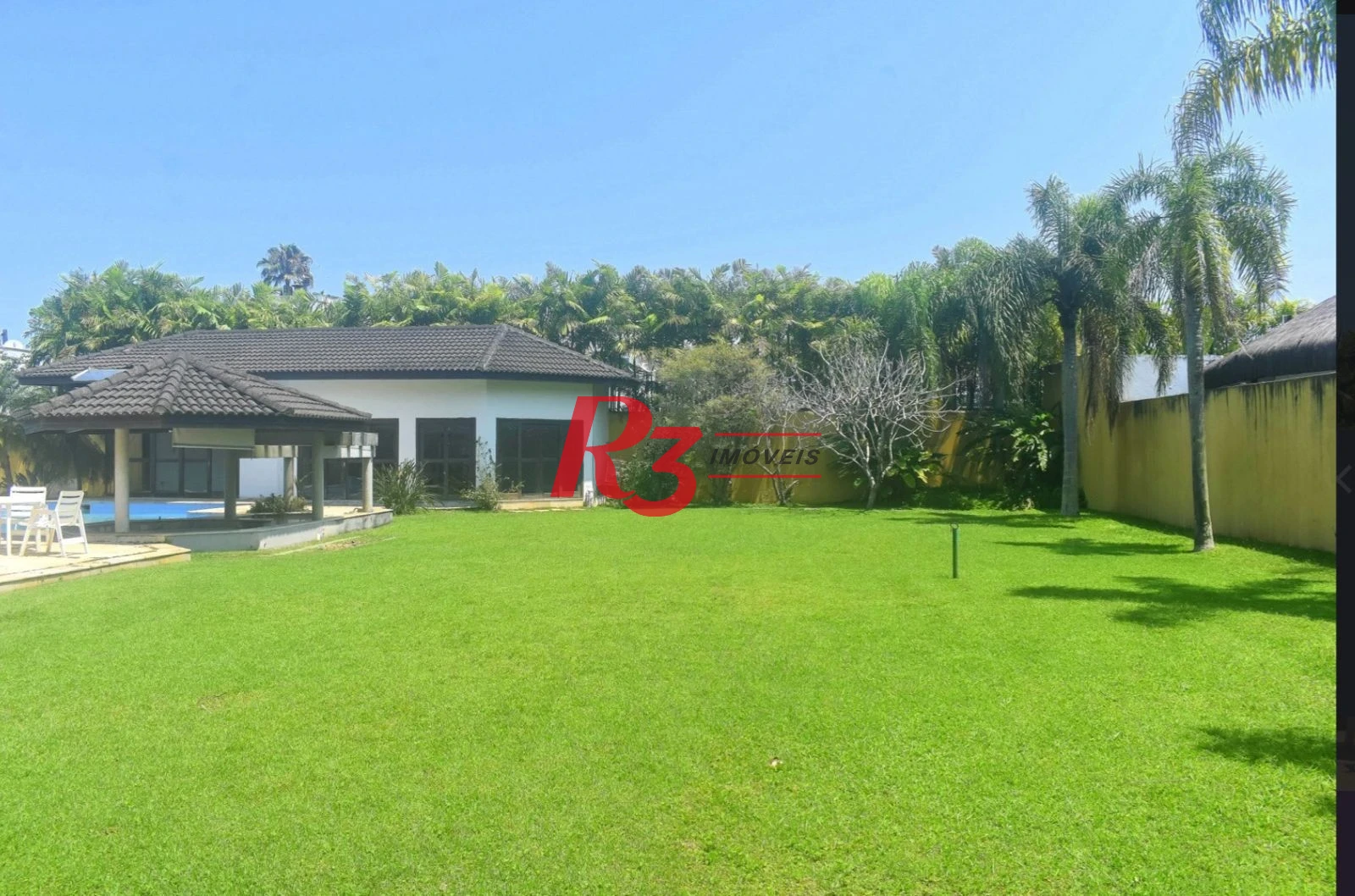 Casa com 7 dormitórios à venda, 778 m² por R$ 4.900.000,00 - Acapulco - Guarujá/SP