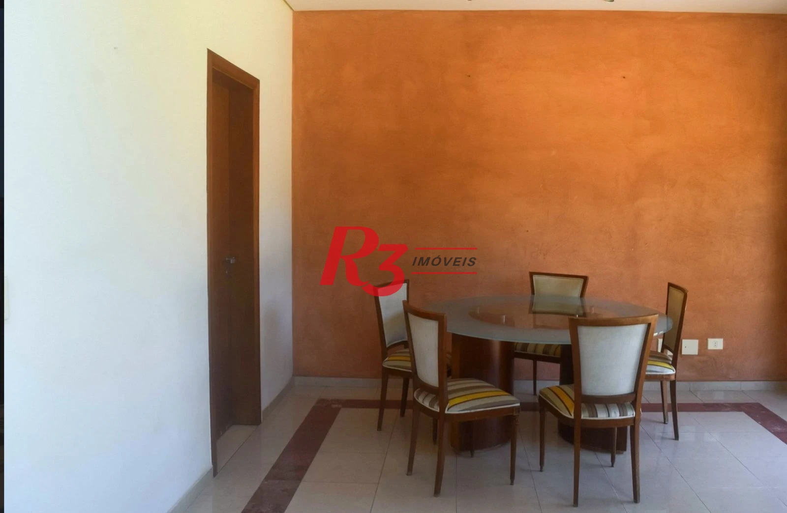 Casa com 7 dormitórios à venda, 778 m² por R$ 4.900.000,00 - Acapulco - Guarujá/SP