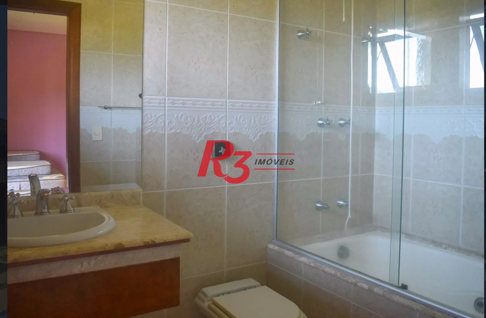 Casa com 7 dormitórios à venda, 778 m² por R$ 4.900.000,00 - Acapulco - Guarujá/SP