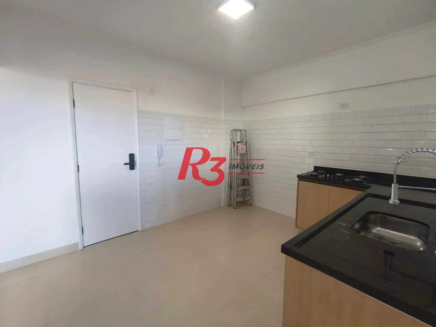Apartamento com 2 dormitórios à venda, 83 m² por R$ 545.000,00 - Vila Belmiro - Santos/SP