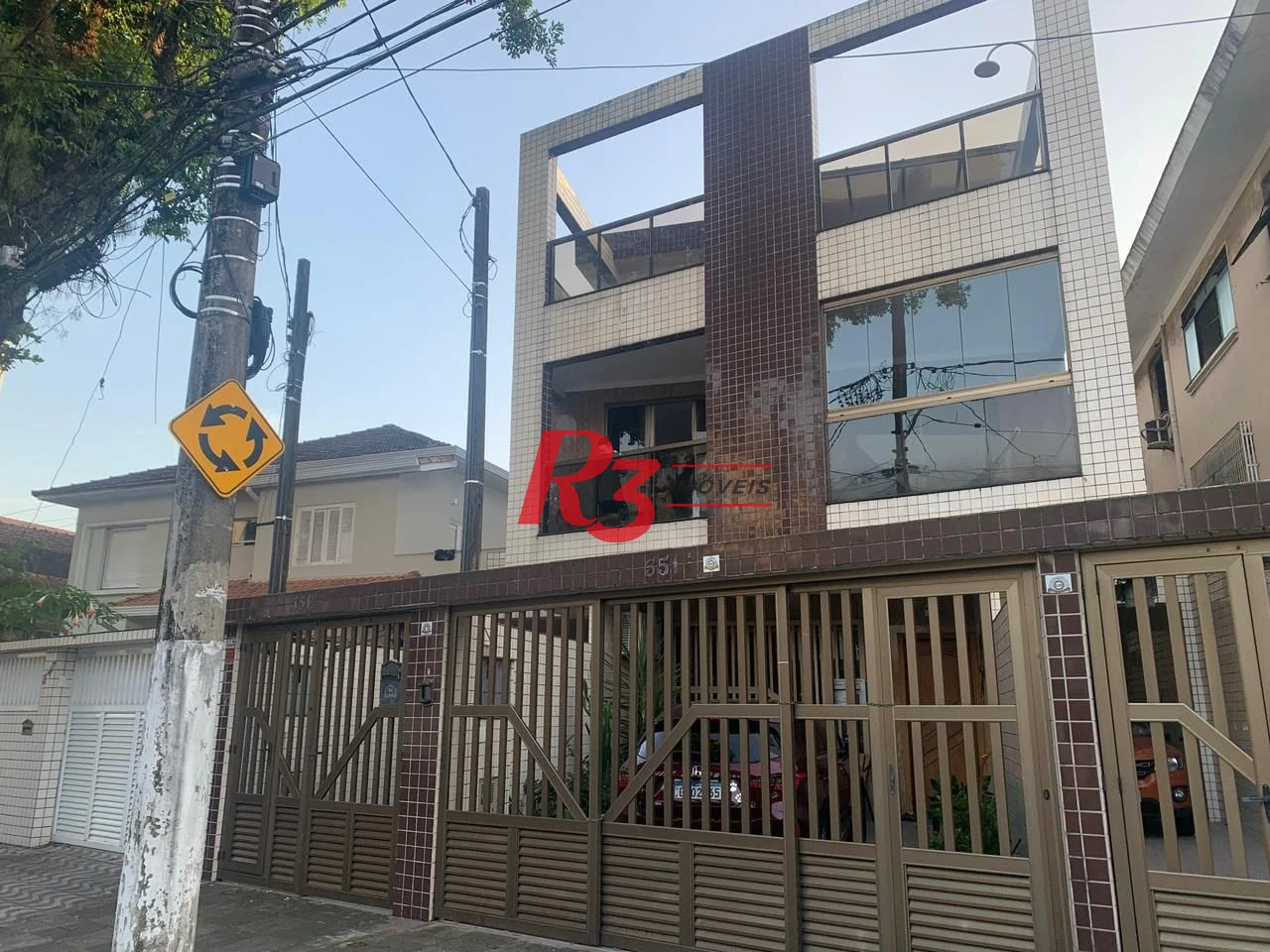 Casa com 3 dormitórios à venda, 200 m² por R$ 1.225.000,00 - Boqueirão - Santos/SP