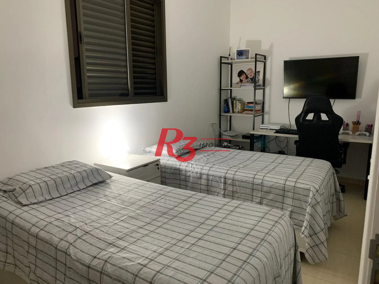 Casa com 3 dormitórios à venda, 200 m² por R$ 1.225.000,00 - Boqueirão - Santos/SP