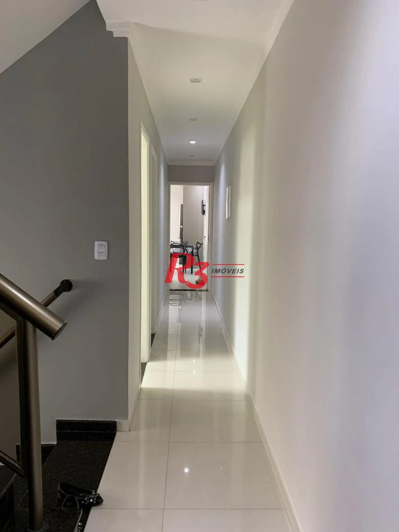 Casa com 3 dormitórios à venda, 200 m² por R$ 1.225.000,00 - Boqueirão - Santos/SP