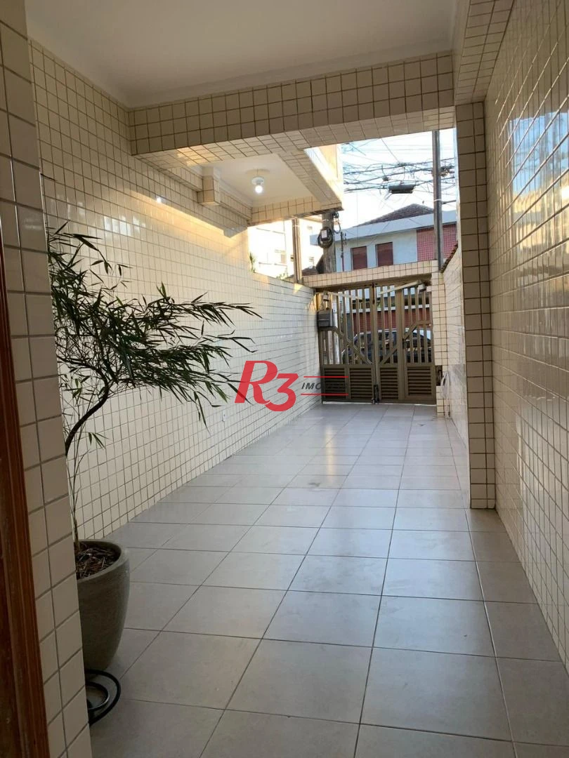 Casa com 3 dormitórios à venda, 200 m² por R$ 1.225.000,00 - Boqueirão - Santos/SP