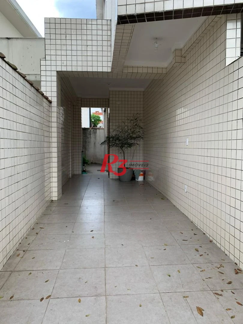 Casa com 3 dormitórios à venda, 200 m² por R$ 1.225.000,00 - Boqueirão - Santos/SP