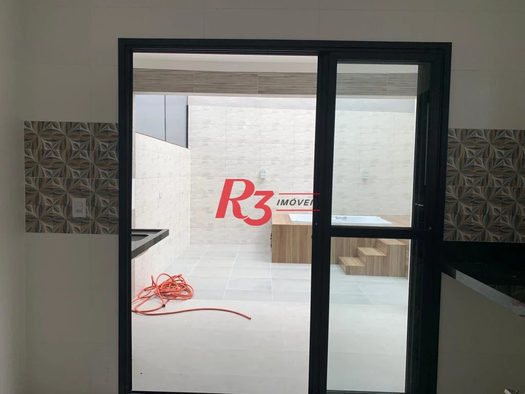 Sobrado à venda, 125 m² por R$ 1.650.000,00 - Boqueirão - Santos/SP