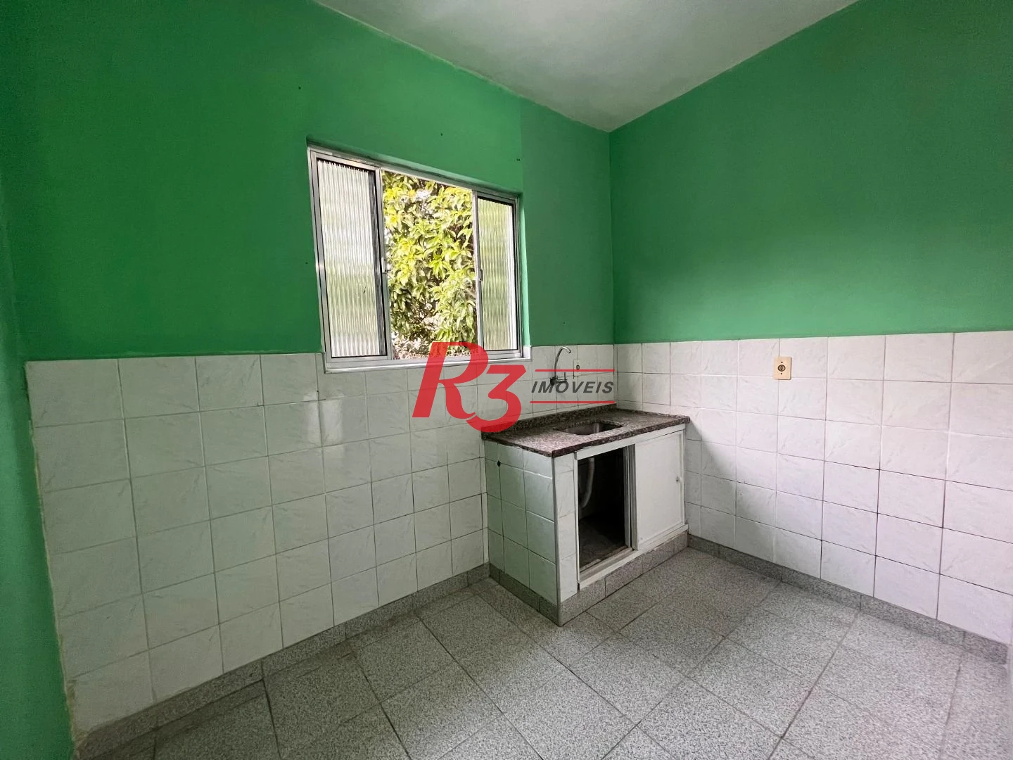 Sobrado à venda, 272 m² por R$ 1.100.000,00 - Vila Matias - Santos/SP