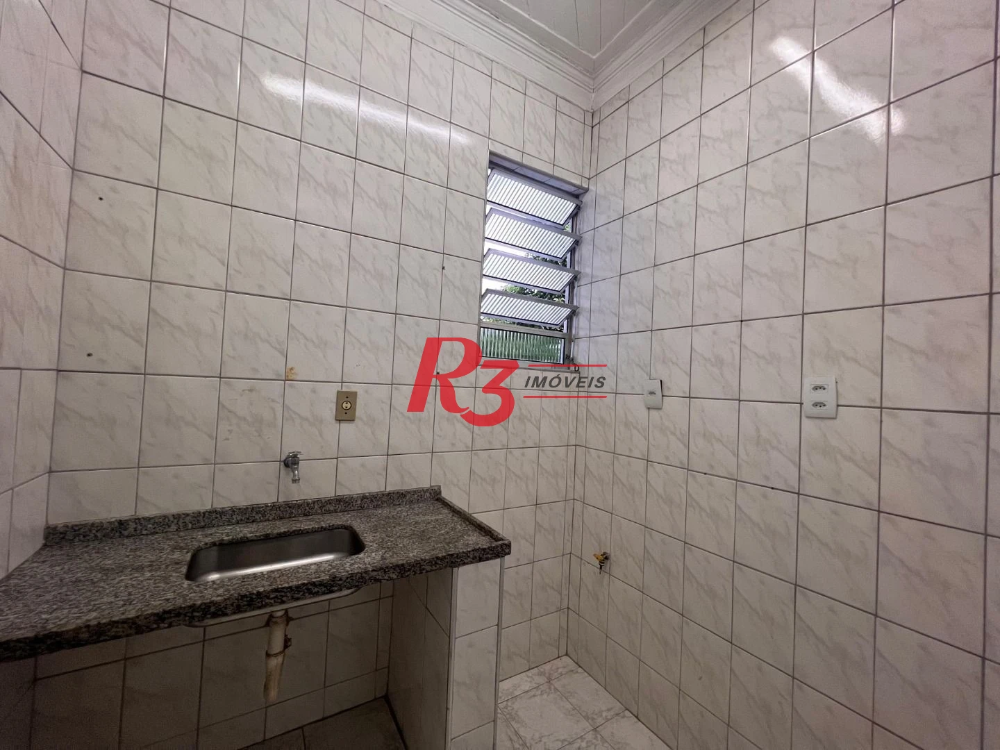 Sobrado à venda, 272 m² por R$ 1.100.000,00 - Vila Matias - Santos/SP