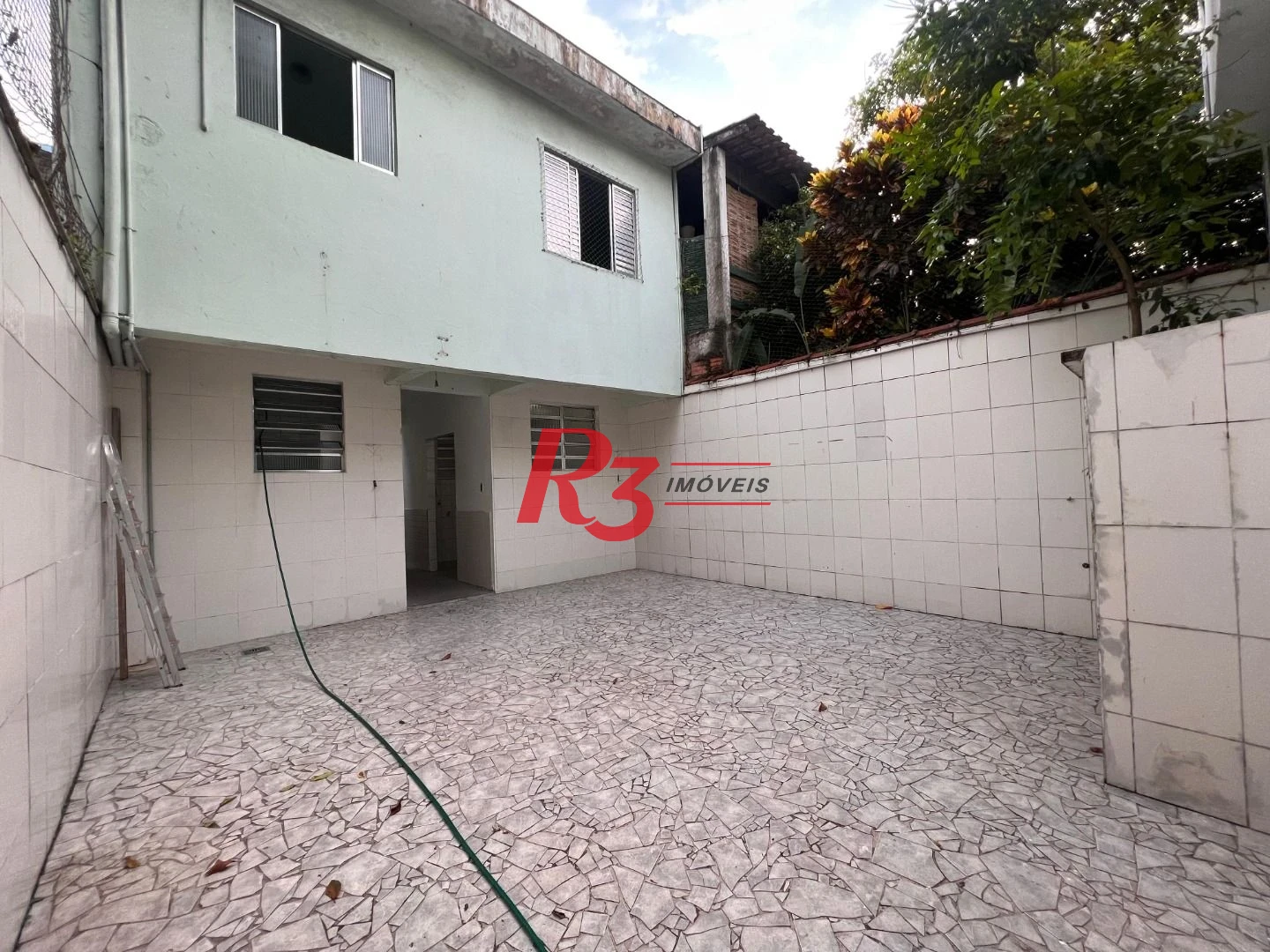 Sobrado à venda, 272 m² por R$ 1.100.000,00 - Vila Matias - Santos/SP