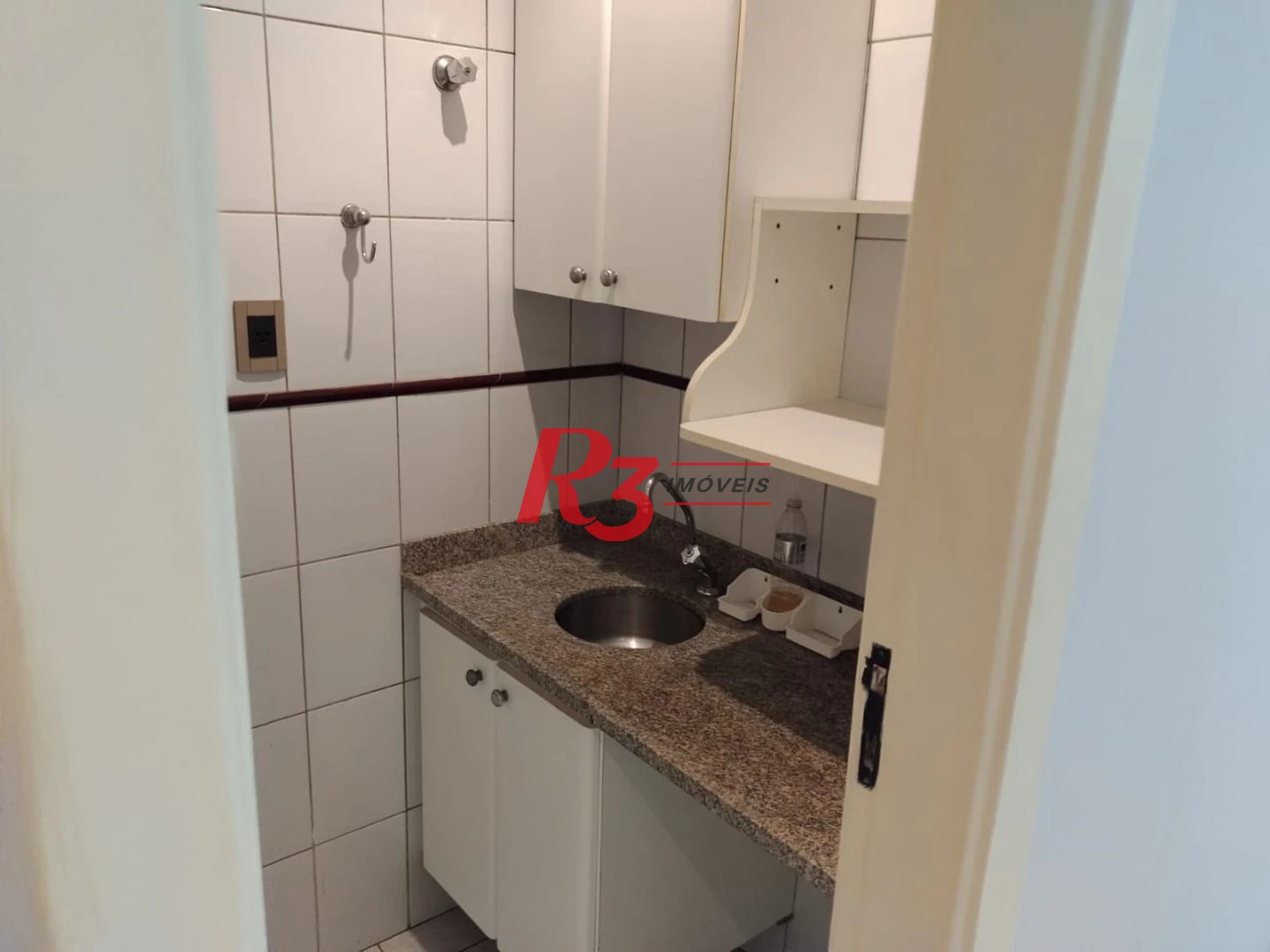 Sala à venda, 99 m² por R$ 300.000,00 - Vila Nova - Santos/SP