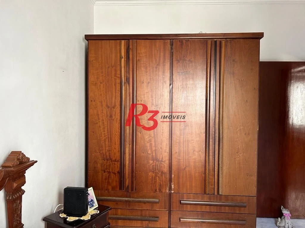 Sobrado com 4 dormitórios à venda, 160 m² por R$ 1.488.000,00 - Embaré - Santos/SP