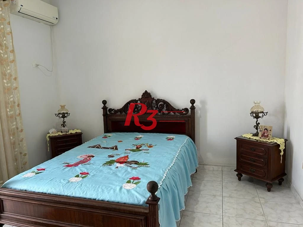 Sobrado com 4 dormitórios à venda, 160 m² por R$ 1.488.000,00 - Embaré - Santos/SP