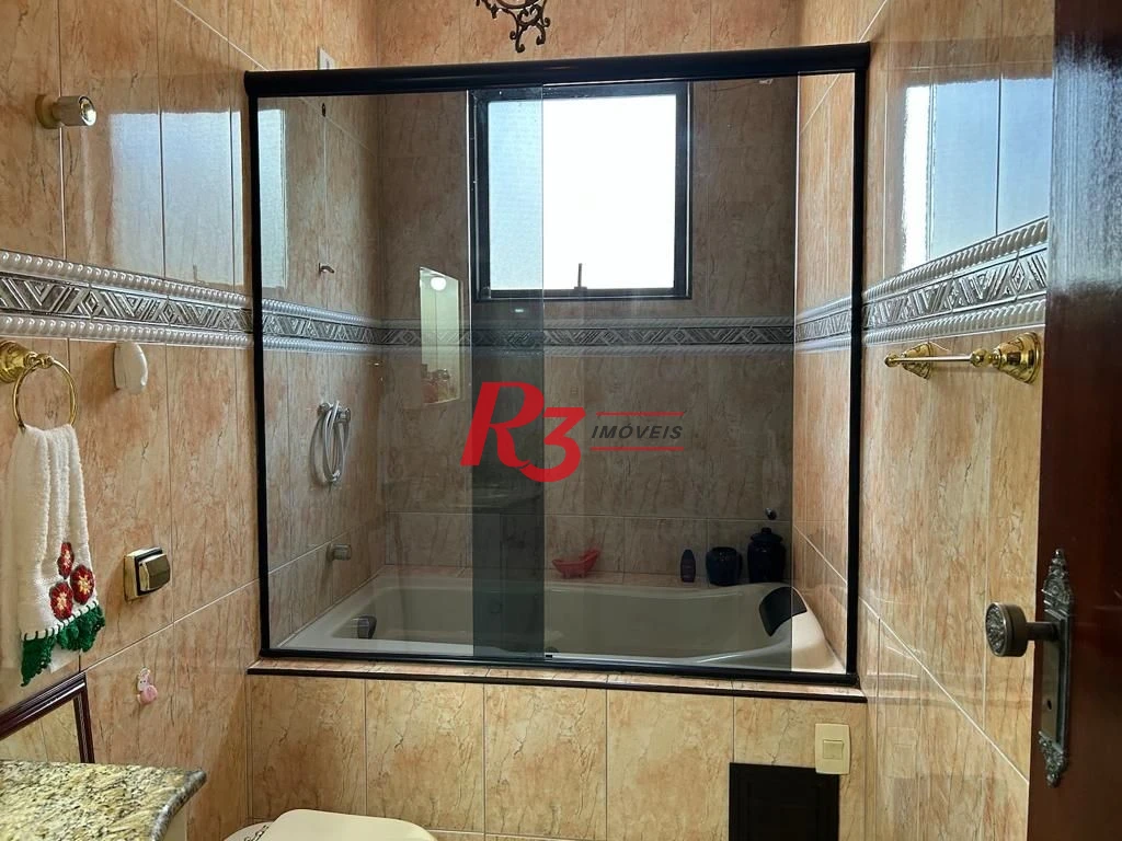 Sobrado com 4 dormitórios à venda, 160 m² por R$ 1.488.000,00 - Embaré - Santos/SP