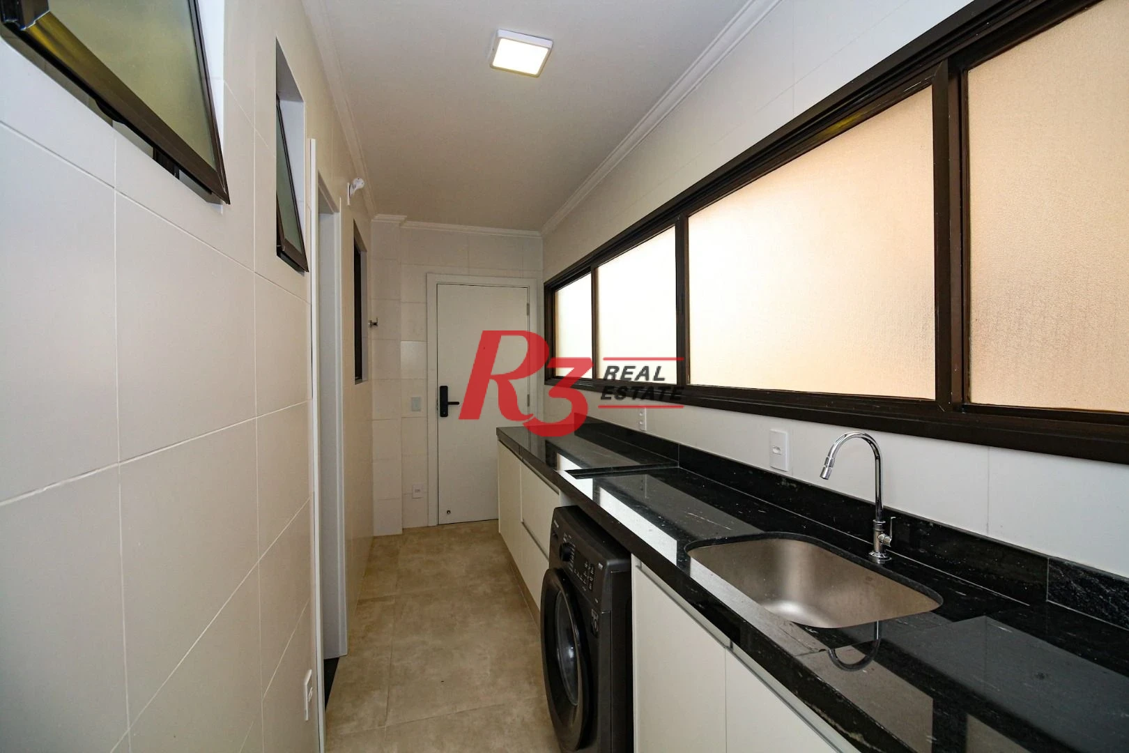 Apartamento com 4 dormitórios, 210 m² - venda por R$ 2.499.000,00 ou aluguel por R$ 19.300,00/mês - Embaré - Santos/SP