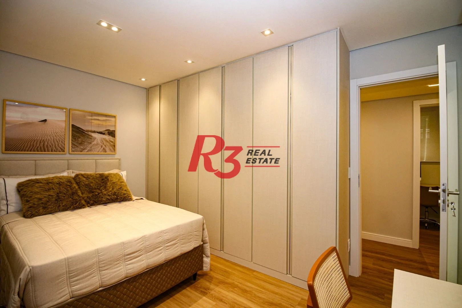 Apartamento com 4 dormitórios, 210 m² - venda por R$ 2.499.000,00 ou aluguel por R$ 19.300,00/mês - Embaré - Santos/SP