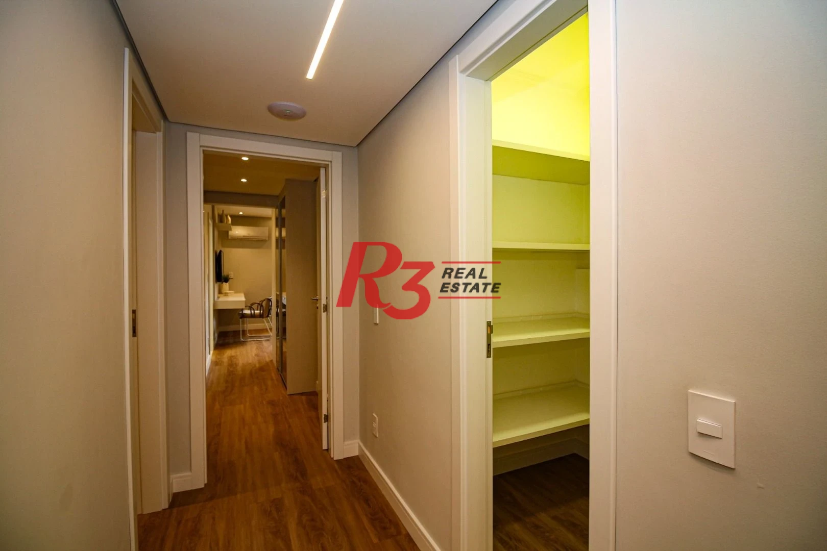 Apartamento com 4 dormitórios, 210 m² - venda por R$ 2.499.000,00 ou aluguel por R$ 19.300,00/mês - Embaré - Santos/SP