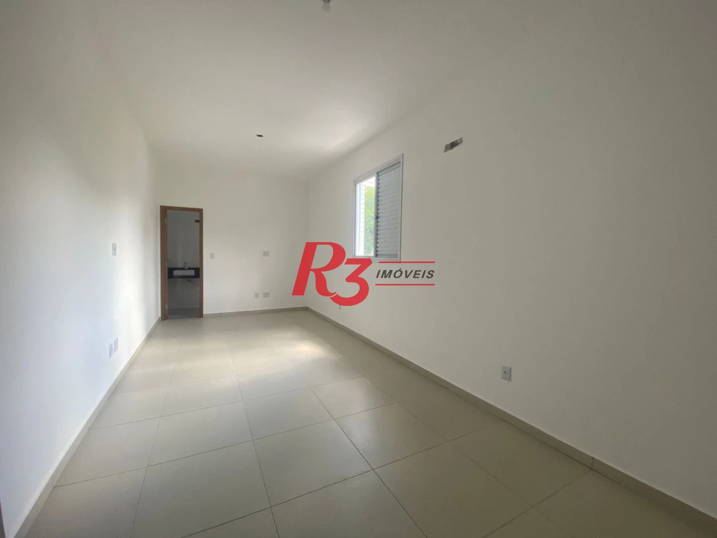 Casa com 3 dormitórios à venda, 147 m² por R$ 1.200.000,00 - Campo Grande - Santos/SP
